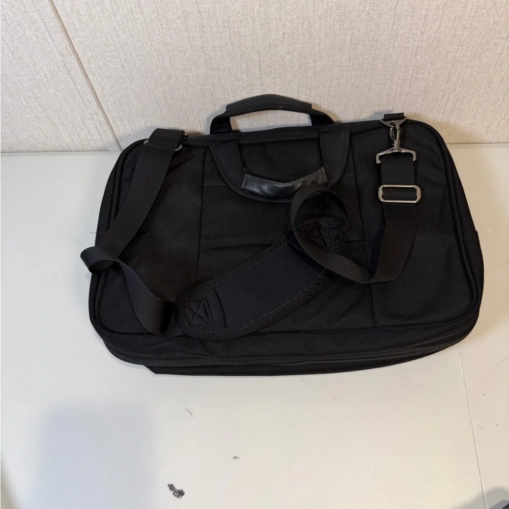 Black Men's Laptop Messenger Bag‎